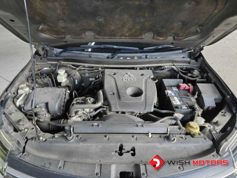 MITSUBISHI PAJERO SPORT 4WD 2.4 [GT Premium] AT4WD. ปี 2015 #18