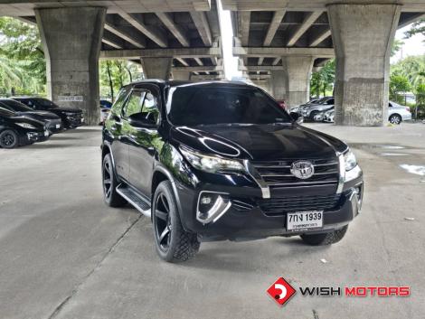 TOYOTA FORTUNER 2.4 [V] AT4WD. ปี 2018 #1