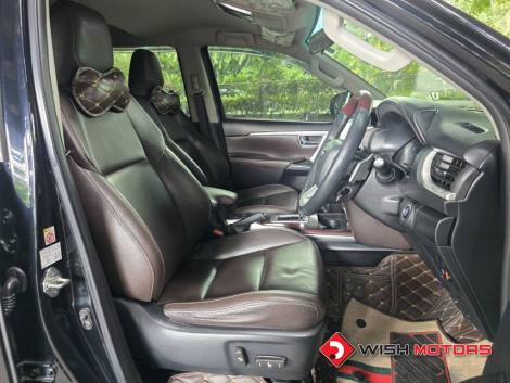 TOYOTA FORTUNER 2.4 [V] AT4WD. ปี 2018 #10