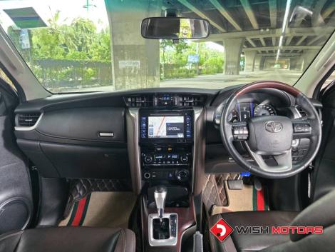 TOYOTA FORTUNER 2.4 [V] AT4WD. ปี 2018 #15