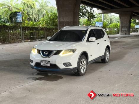 NISSAN X-TRAIL 2.0 V Hybrid AT4WD. ปี 2016 #3