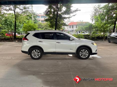 NISSAN X-TRAIL 2.0 V Hybrid AT4WD. ปี 2016 #8