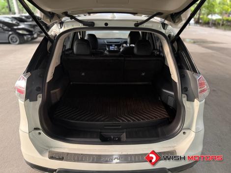 NISSAN X-TRAIL 2.0 V Hybrid AT4WD. ปี 2016 #10