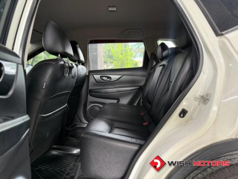 NISSAN X-TRAIL 2.0 V Hybrid AT4WD. ปี 2016 #17