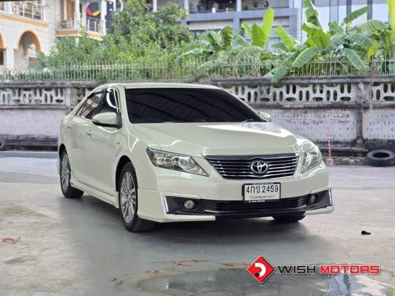 TOYOTA CAMRY 2.0 [G] Extremo AT ปี 2015 #1