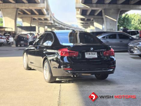 BMW SERIES 3 320d AT ปี 2018 #4